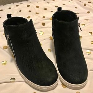 Torrid wedge sneaker